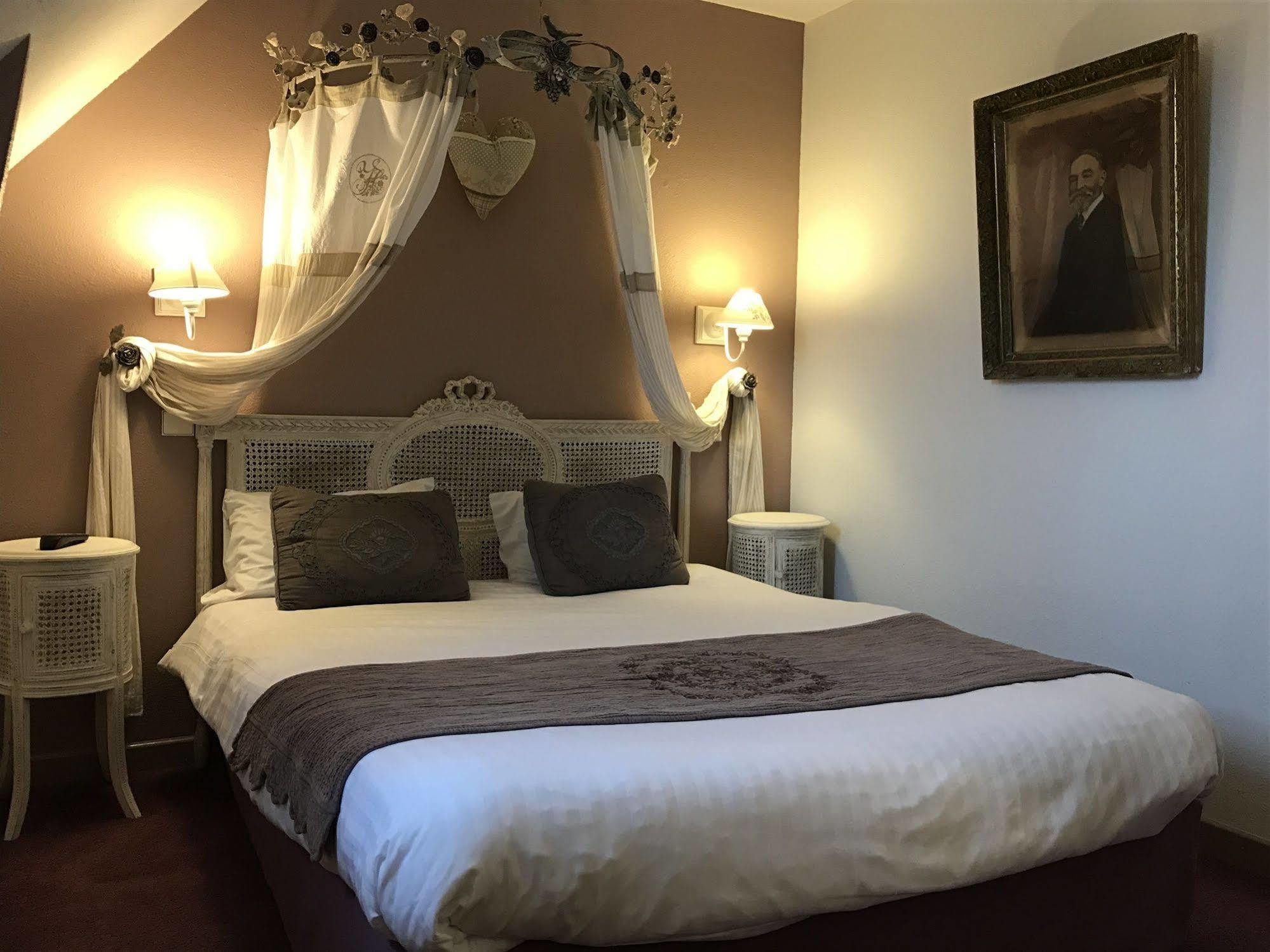 Hotel Arvor - O'Lodges By Arvor Динан Екстериор снимка